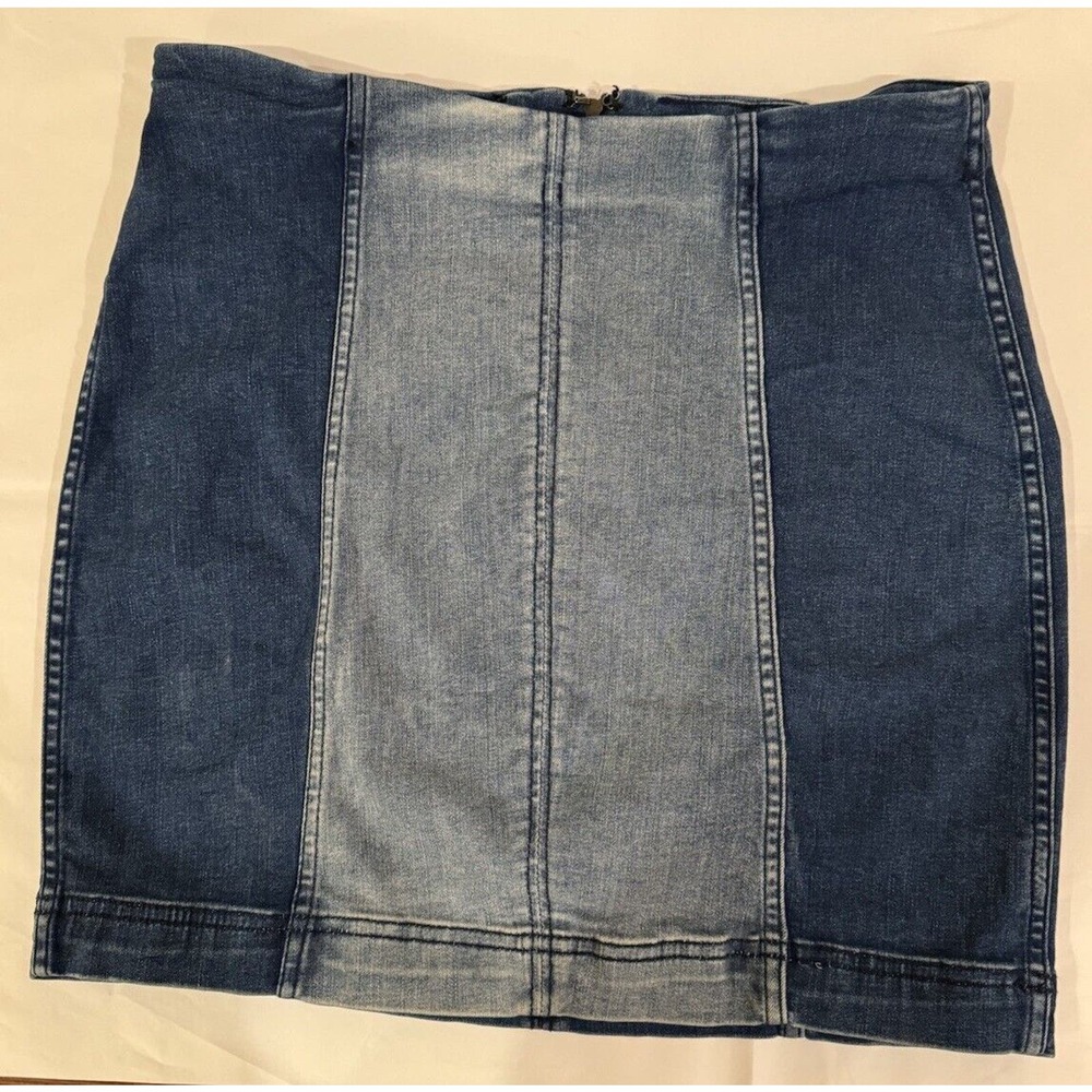 Free People Womens Modern Femme Mini Skirt Size 8 Jean Denim Stretch Zipper Cute